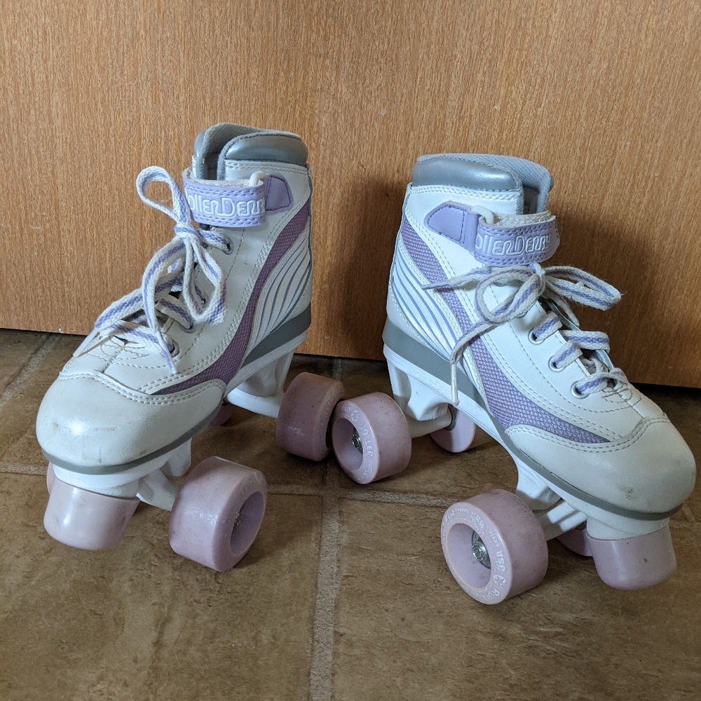 Roller skates